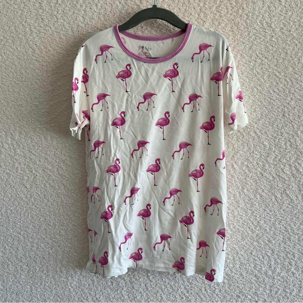 Kyte BABY White Pajama Top with Pink Flamingo Print